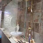 Grange Voutee Avec Jardin Tatil Evi Mane (Alpes-de-Haute-Provence)