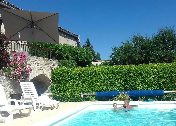 Grange Voutée Avec Jardin