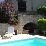 Grange Voutee Avec Jardin 別荘 Mane